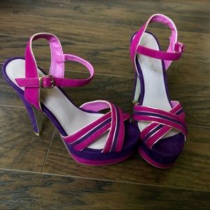 Shoe Dazzle Heels 6 pink purple